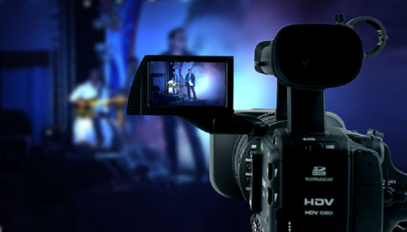 What is the Difference between Cinematography and Videography?